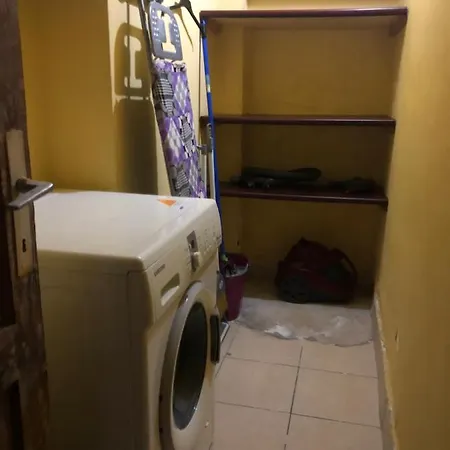 Ozzy Homes Appartement *